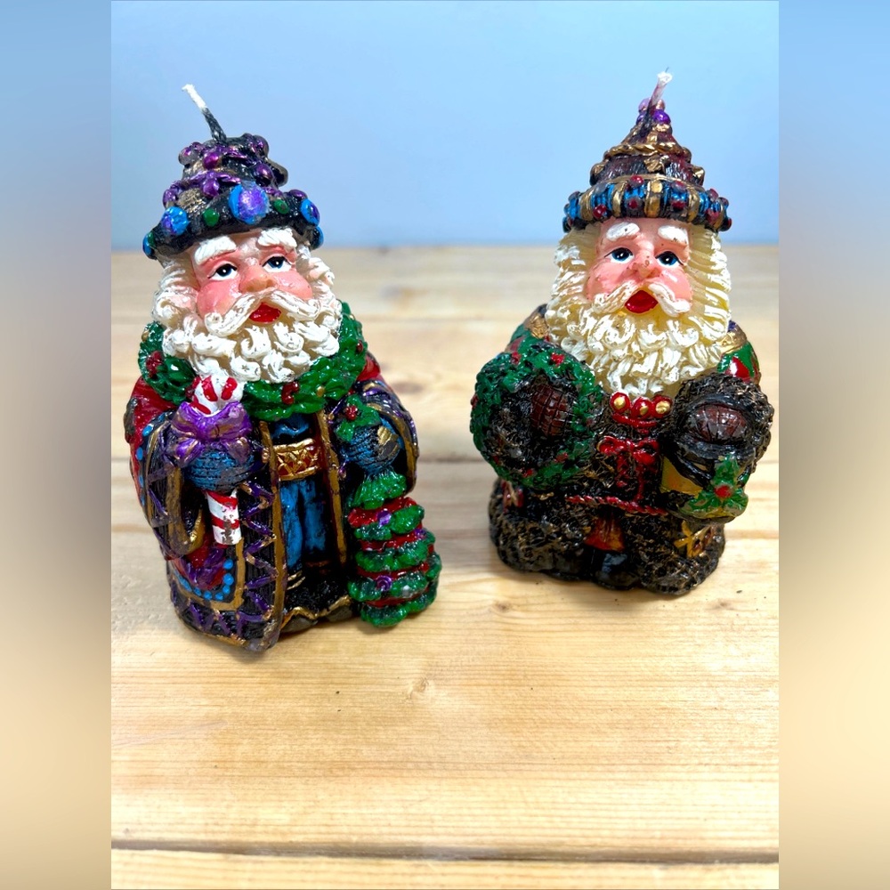Two's Company Old World Santa Clause Christmas Carved Hand Painted Candles